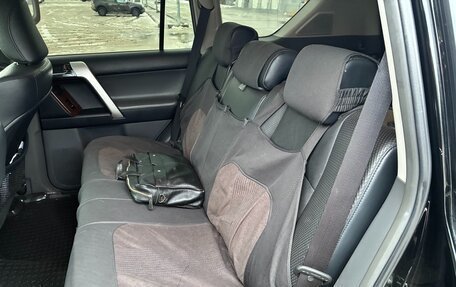 Toyota Land Cruiser Prado 150 рестайлинг 2, 2013 год, 3 400 000 рублей, 15 фотография