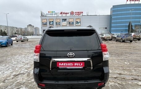 Toyota Land Cruiser Prado 150 рестайлинг 2, 2013 год, 3 400 000 рублей, 9 фотография