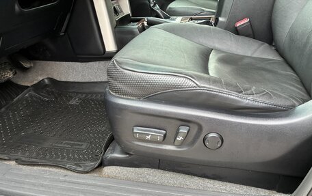 Toyota Land Cruiser Prado 150 рестайлинг 2, 2013 год, 3 400 000 рублей, 25 фотография