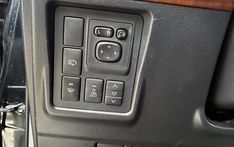 Toyota Land Cruiser Prado 150 рестайлинг 2, 2013 год, 3 400 000 рублей, 27 фотография