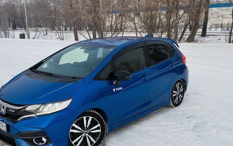 Honda Fit III, 2018 год, 1 590 000 рублей, 12 фотография