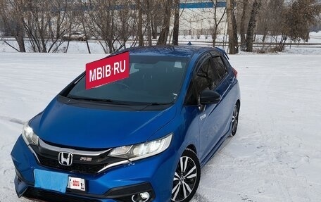 Honda Fit III, 2018 год, 1 590 000 рублей, 8 фотография