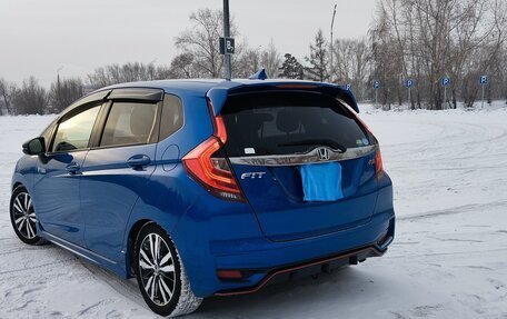 Honda Fit III, 2018 год, 1 590 000 рублей, 15 фотография