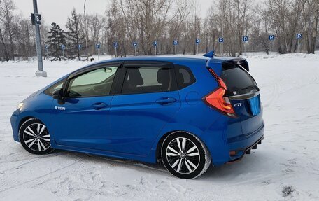 Honda Fit III, 2018 год, 1 590 000 рублей, 14 фотография