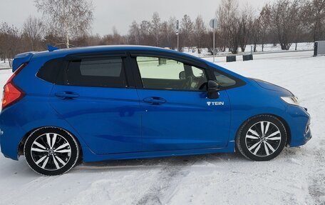 Honda Fit III, 2018 год, 1 590 000 рублей, 22 фотография