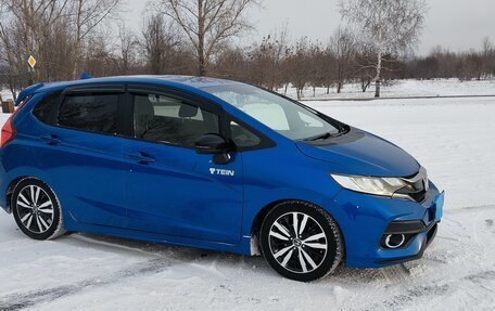 Honda Fit III, 2018 год, 1 590 000 рублей, 36 фотография