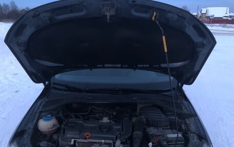 Skoda Rapid I, 2014 год, 1 055 000 рублей, 10 фотография