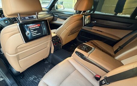 BMW 7 серия, 2014 год, 2 100 000 рублей, 23 фотография