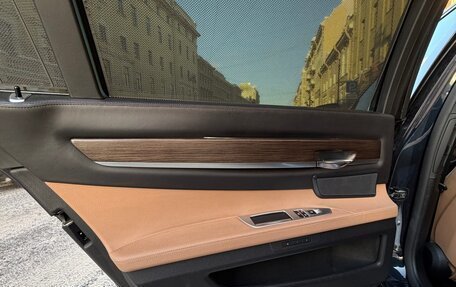 BMW 7 серия, 2014 год, 2 100 000 рублей, 24 фотография