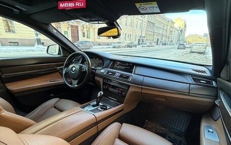 BMW 7 серия, 2014 год, 2 100 000 рублей, 33 фотография