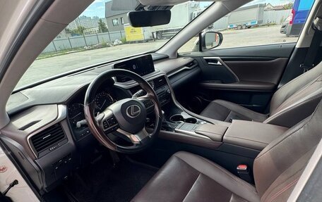 Lexus RX IV рестайлинг, 2021 год, 5 600 000 рублей, 11 фотография