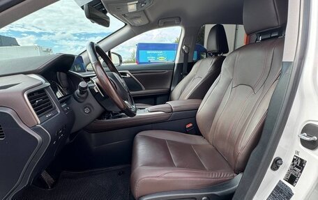 Lexus RX IV рестайлинг, 2021 год, 5 600 000 рублей, 18 фотография