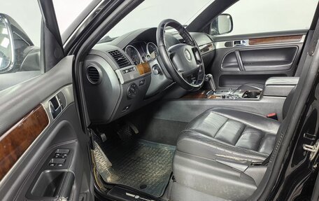 Volkswagen Touareg III, 2007 год, 710 000 рублей, 8 фотография