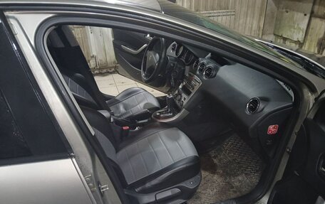 Peugeot 308 II, 2009 год, 310 000 рублей, 10 фотография