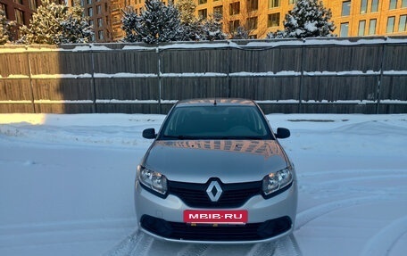 Renault Logan II, 2015 год, 730 000 рублей, 2 фотография