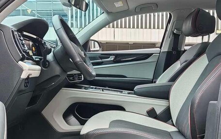 Volkswagen Teramont I, 2024 год, 4 833 333 рублей, 13 фотография