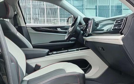 Volkswagen Teramont I, 2024 год, 4 833 333 рублей, 10 фотография