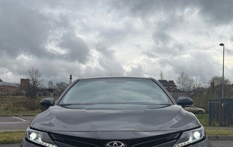 Toyota Camry, 2021 год, 2 970 000 рублей, 4 фотография