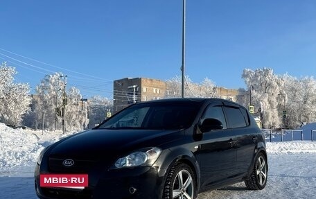 KIA cee'd I рестайлинг, 2008 год, 625 000 рублей, 13 фотография