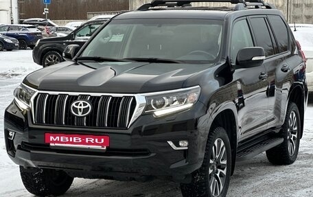 Toyota Land Cruiser Prado 150 рестайлинг 2, 2023 год, 6 700 000 рублей, 3 фотография
