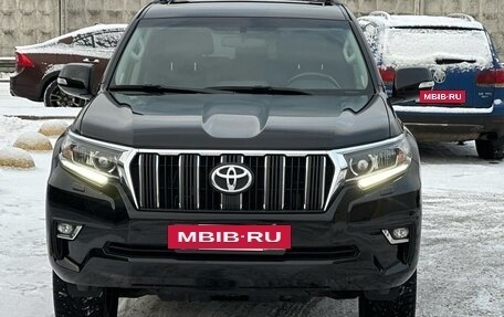 Toyota Land Cruiser Prado 150 рестайлинг 2, 2023 год, 6 700 000 рублей, 2 фотография