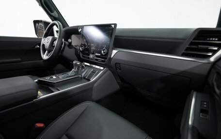 Lexus GX, 2024 год, 17 300 000 рублей, 28 фотография