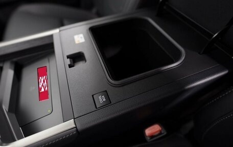 Lexus GX, 2024 год, 17 300 000 рублей, 35 фотография