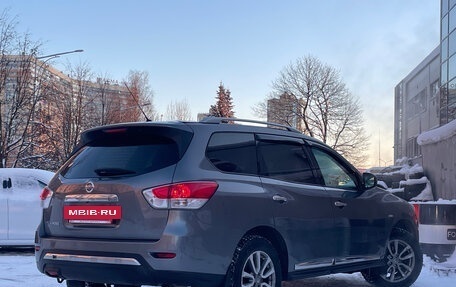 Nissan Pathfinder, 2015 год, 1 799 000 рублей, 3 фотография