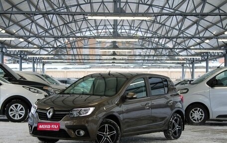 Renault Sandero II рестайлинг, 2018 год, 1 370 000 рублей, 1 фотография