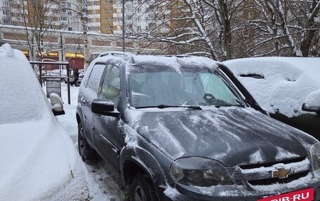 Chevrolet Niva I рестайлинг, 2020 год, 815 000 рублей, 3 фотография