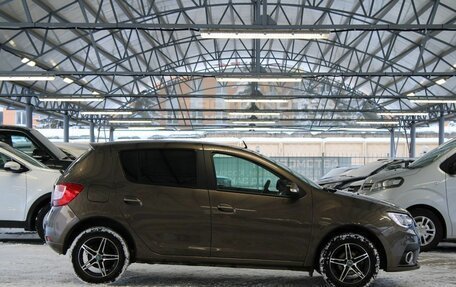 Renault Sandero II рестайлинг, 2018 год, 1 370 000 рублей, 6 фотография