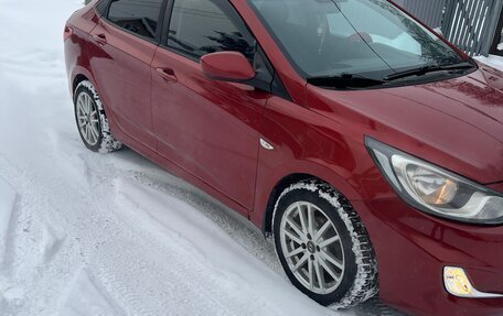 Hyundai Solaris II рестайлинг, 2012 год, 550 000 рублей, 4 фотография