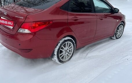 Hyundai Solaris II рестайлинг, 2012 год, 550 000 рублей, 3 фотография