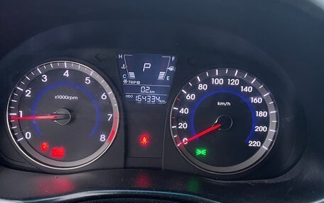 Hyundai Solaris II рестайлинг, 2012 год, 550 000 рублей, 12 фотография