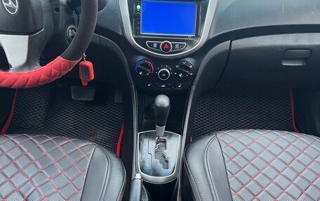 Hyundai Solaris II рестайлинг, 2012 год, 550 000 рублей, 11 фотография