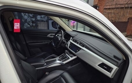 Geely Atlas I, 2019 год, 800 000 рублей, 15 фотография