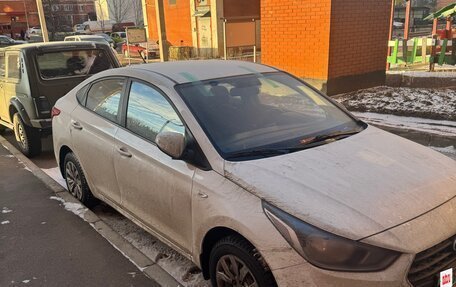 Hyundai Solaris II рестайлинг, 2018 год, 1 060 000 рублей, 5 фотография