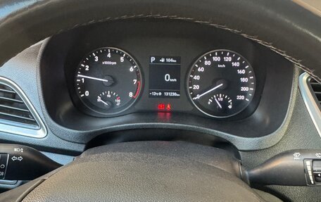 Hyundai Solaris II рестайлинг, 2018 год, 1 060 000 рублей, 10 фотография