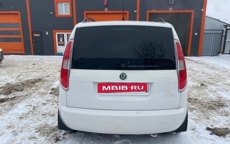 Skoda Roomster, 2010 год, 580 000 рублей, 4 фотография