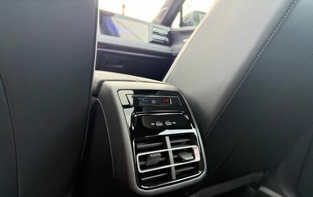 Volkswagen Tiguan, 2025 год, 5 097 000 рублей, 17 фотография