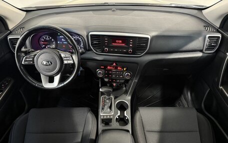 KIA Sportage IV рестайлинг, 2018 год, 2 049 800 рублей, 9 фотография