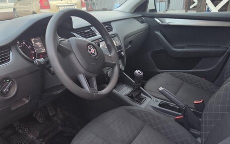 Skoda Octavia, 2018 год, 1 900 000 рублей, 3 фотография