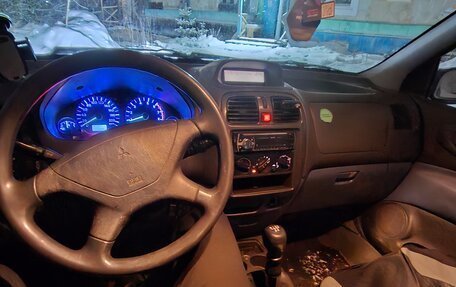 Mitsubishi Space Star I рестайлинг, 2001 год, 60 000 рублей, 6 фотография