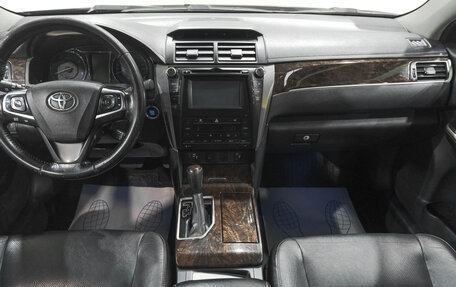 Toyota Camry, 2016 год, 2 149 000 рублей, 11 фотография