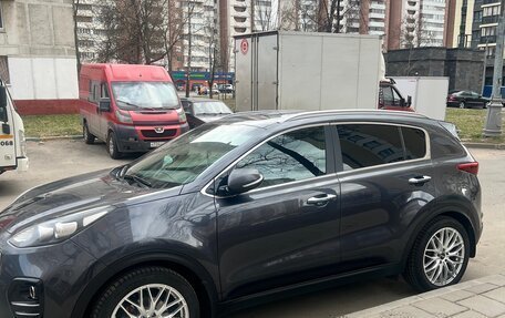 KIA Sportage IV рестайлинг, 2018 год, 2 050 000 рублей, 2 фотография