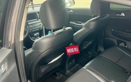 KIA Sportage IV рестайлинг, 2018 год, 2 050 000 рублей, 9 фотография