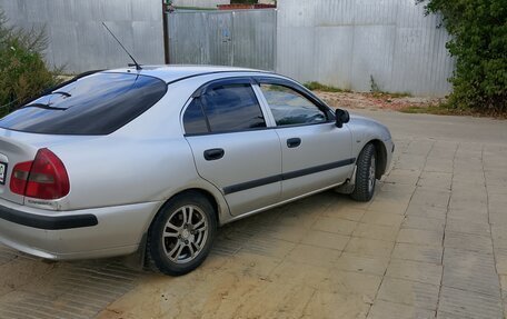 Mitsubishi Carisma I, 2002 год, 250 000 рублей, 5 фотография