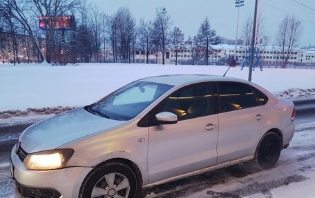 Volkswagen Polo VI (EU Market), 2014 год, 350 000 рублей, 4 фотография