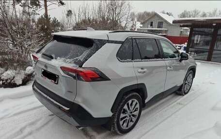 Toyota RAV4, 2020 год, 4 000 000 рублей, 3 фотография