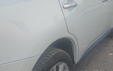 Mitsubishi Outlander III рестайлинг 3, 2013 год, 1 850 000 рублей, 27 фотография